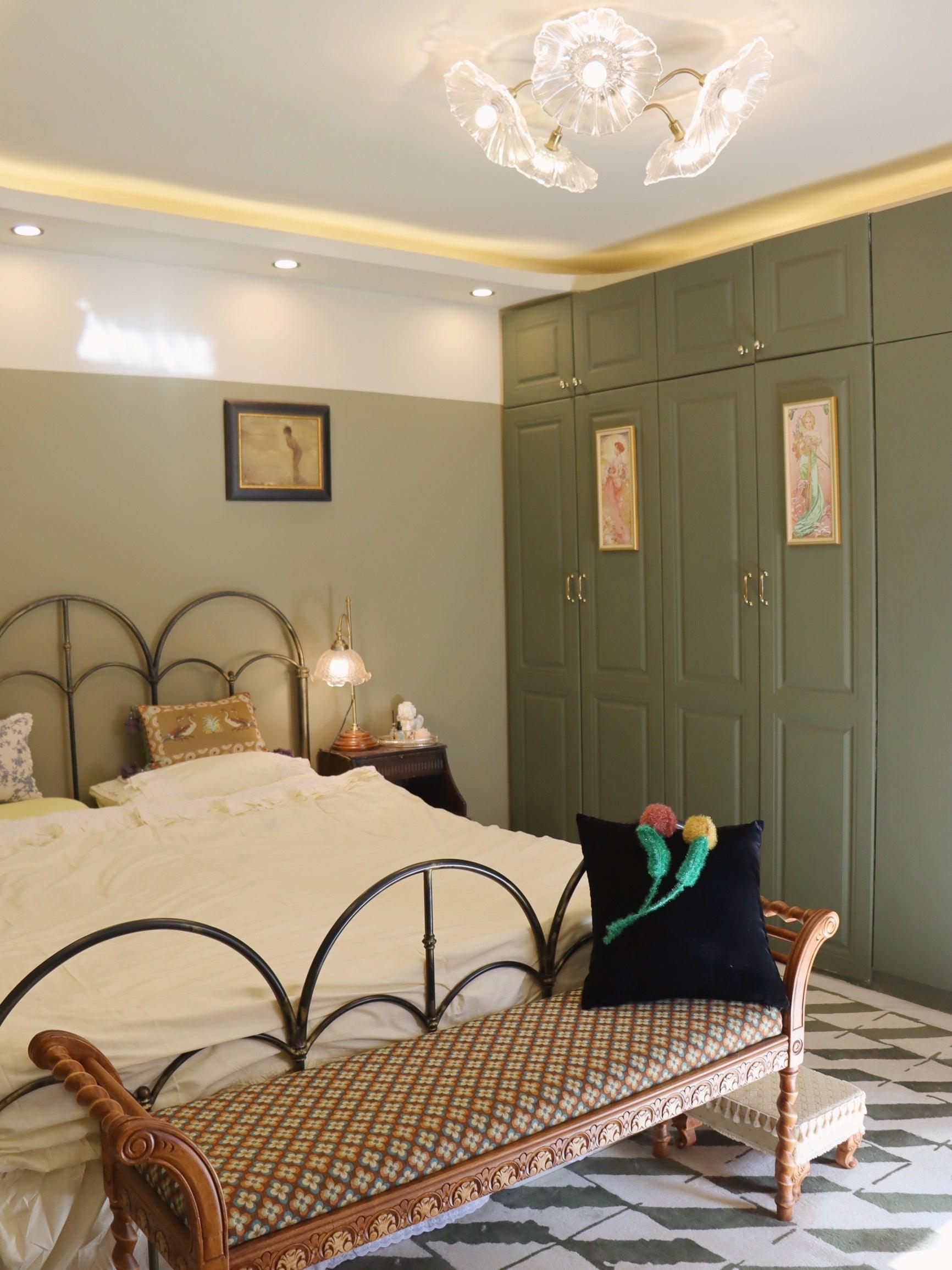 Solara Plafonnier en Verre Feuille avec Laiton Élégant - Neutralighting