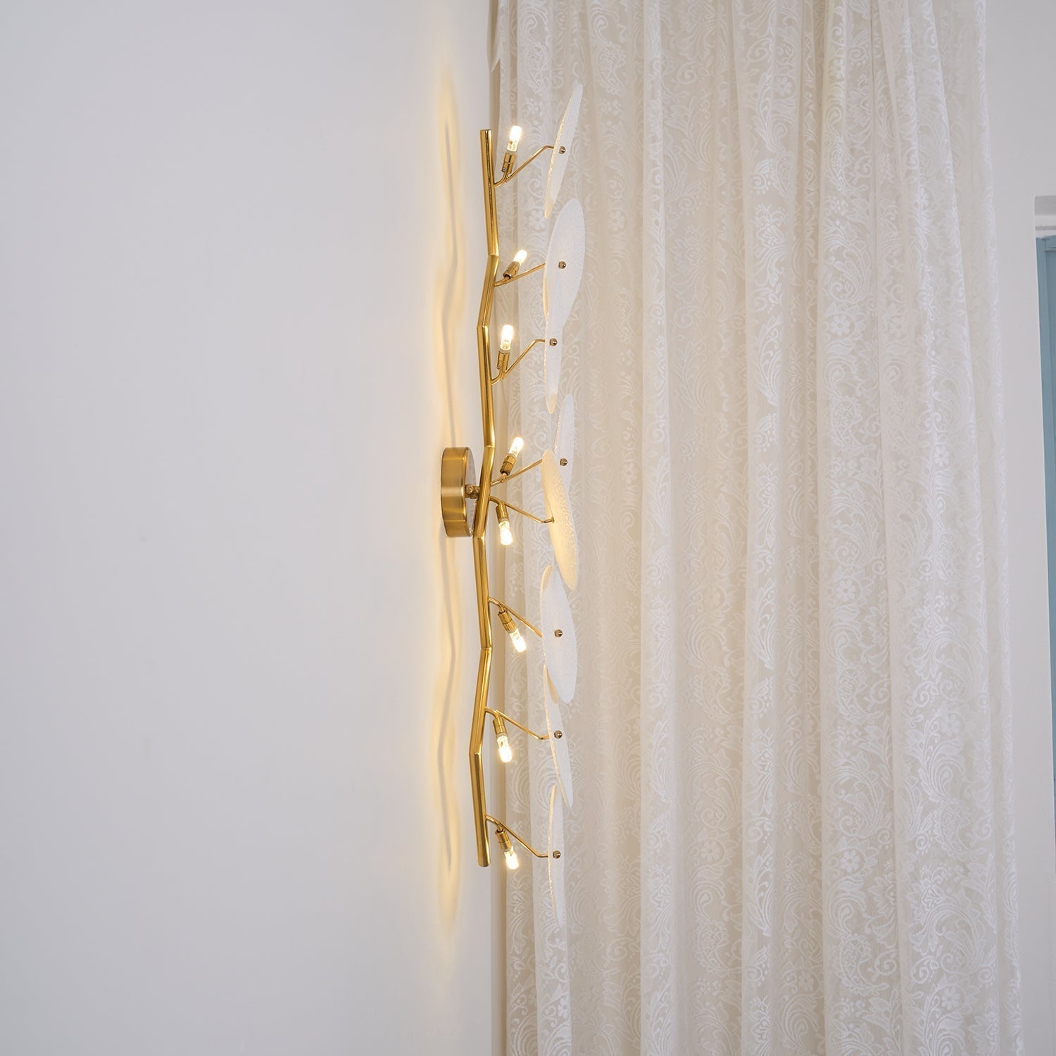 Kaivo Applique Murale Pétale de Lotus - Neutralighting