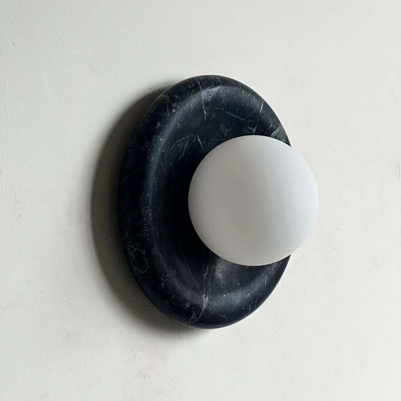 Hako Applique Murale Intérieure en Marbre - Neutralighting