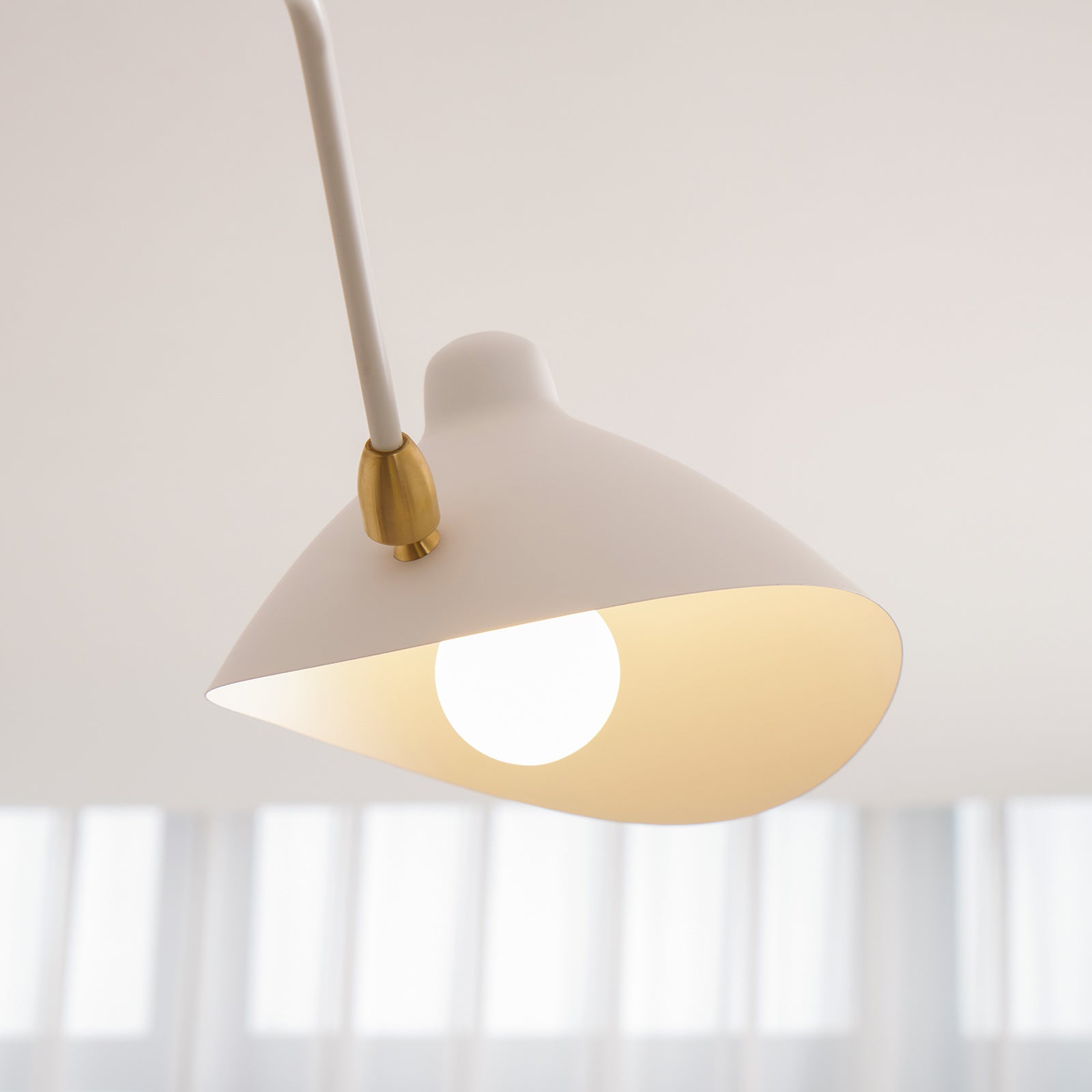 Lustra Plafonnier Trois Bras Minimaliste - Neutralighting