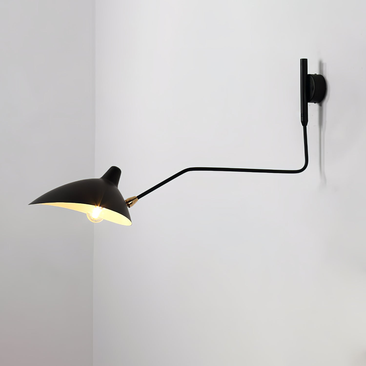 Lustra Applique Murale Élégante à Un Bras - Neutralighting